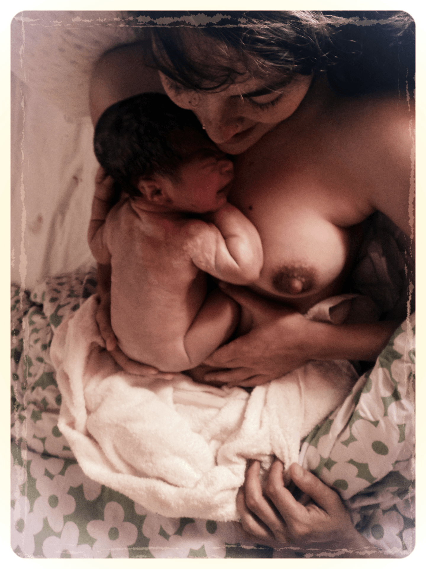 El día que naciste y que yo nací como madre.